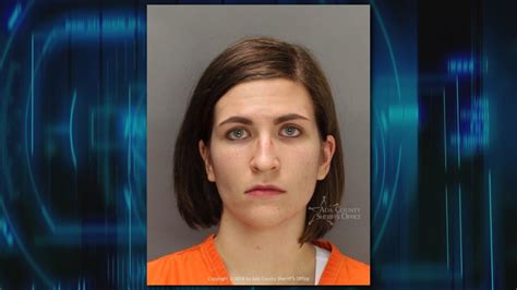 abigail hope spencer|Washington police charge high school teacher with。